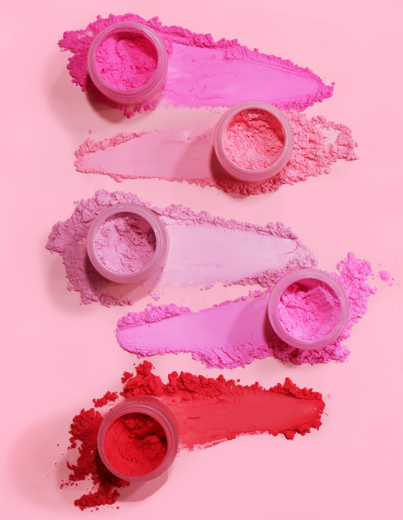 The Cheek Of It Lös Powder Blush