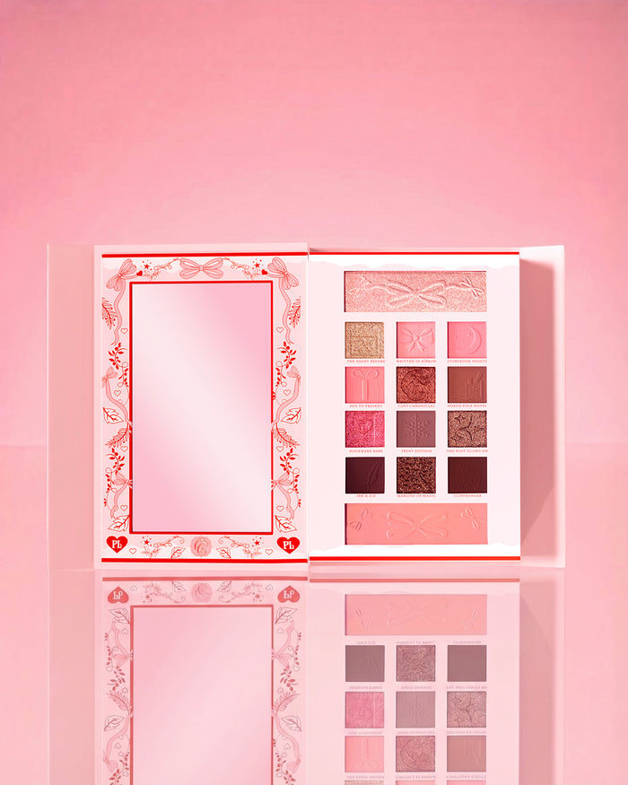 The Cozy Chronicles Face and Eyeshadow Palette
