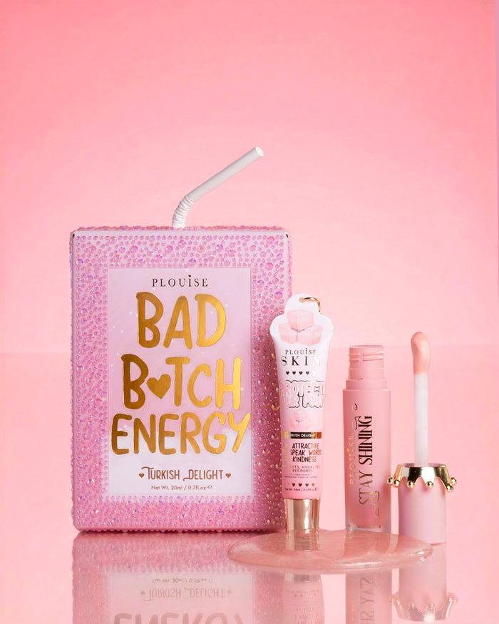 Rosa P.Louise kristallglitter bad bitch energy lip duo i regnbågssorbet med en glansig läppolja och läppbalsam