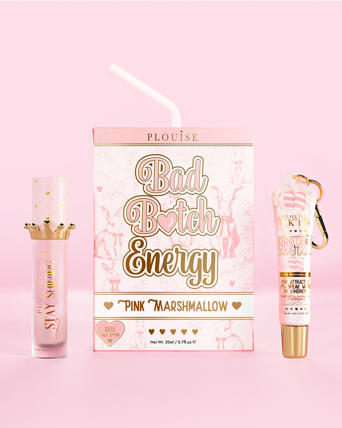 P.Louise 'Bad Bitch Energy' rosa marshmallow läppduo uppsättning på en rosa bakgrund