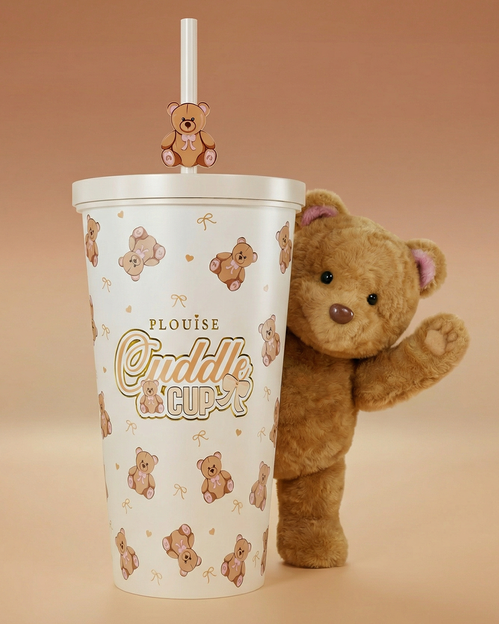 Bild på P.Louise Teddy Bear Steel Cuddle Cup Tumbler & Straw med en björn som vinkar bakifrån