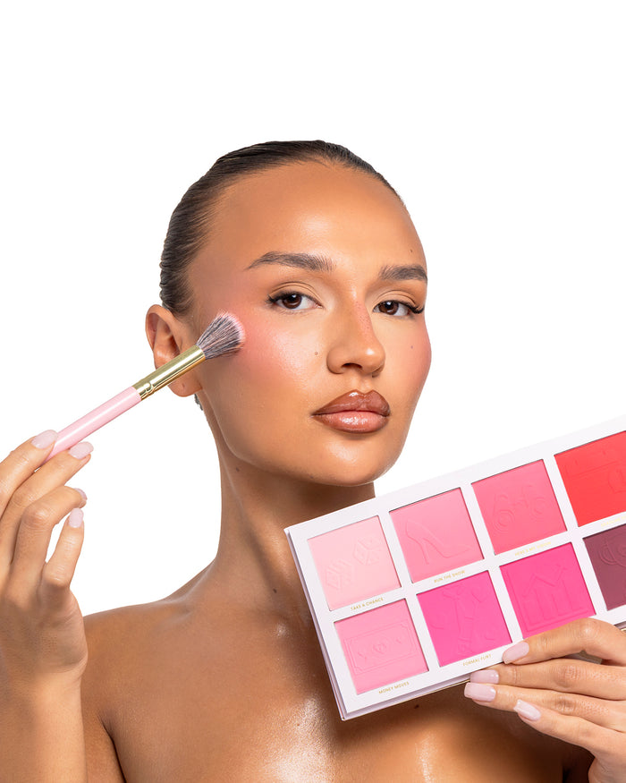 Tillbaka till Business Built Different Blush Palette