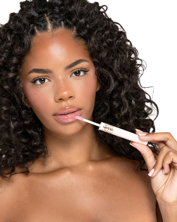 Tillbaka till Business Sign And Shine Lip Oil Pen